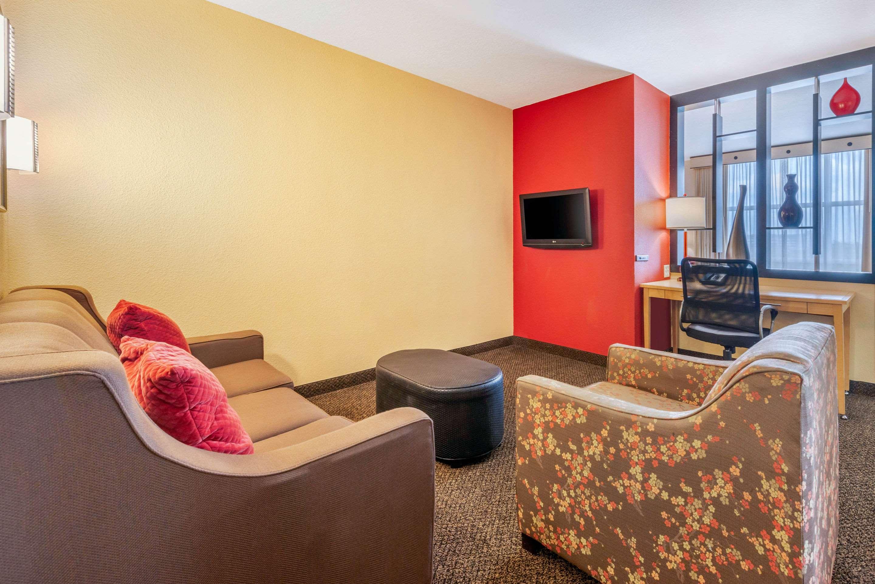 แคมเบรีย โฮเทล ฟอร์ตลอเดอร์เดล, แอร์พอร์ต เซาท์ แอนด์ ครูซ พอร์ต Hotel ดาเนียบีช ภายนอก รูปภาพ