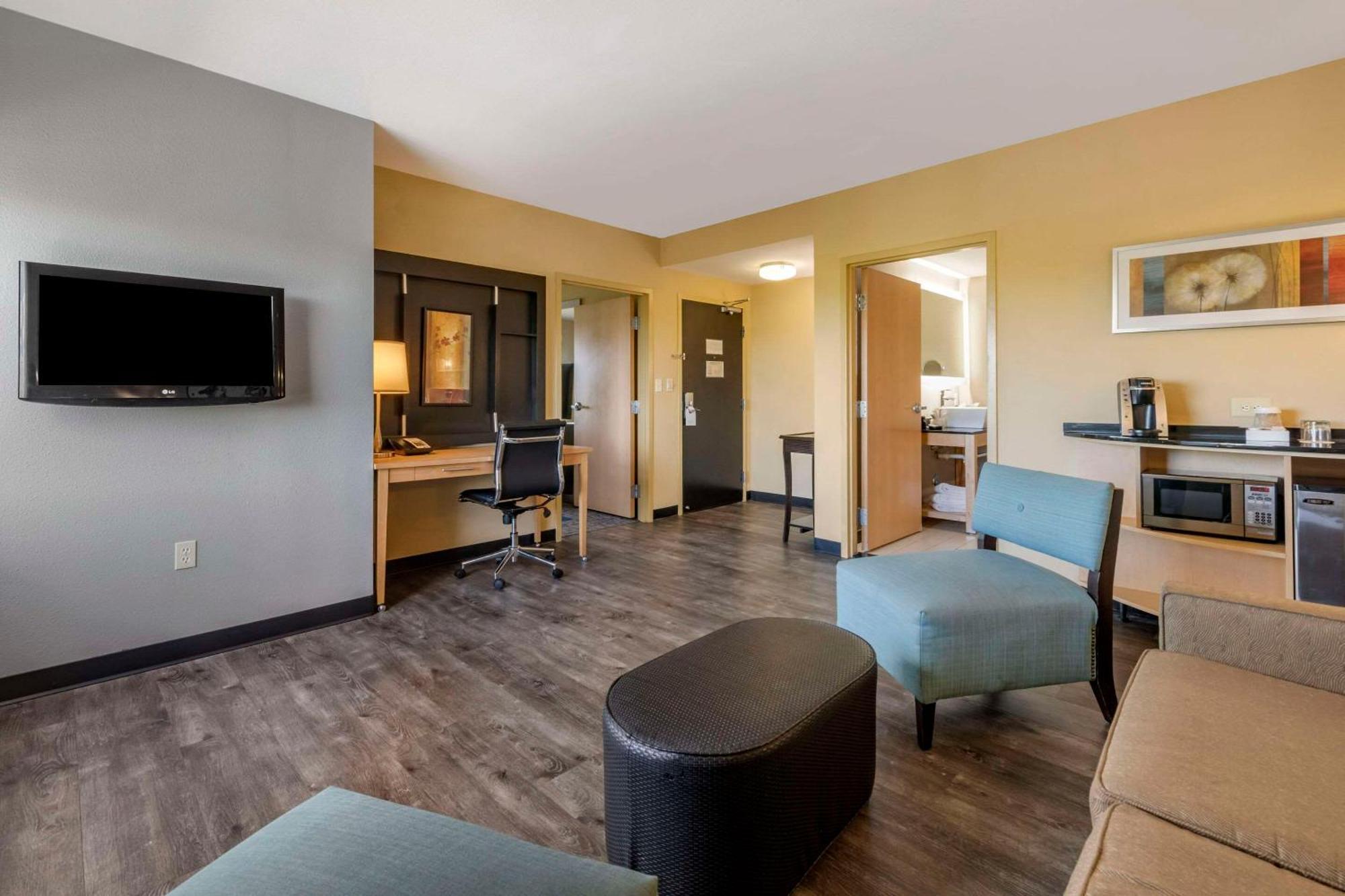 แคมเบรีย โฮเทล ฟอร์ตลอเดอร์เดล, แอร์พอร์ต เซาท์ แอนด์ ครูซ พอร์ต Hotel ดาเนียบีช ภายนอก รูปภาพ